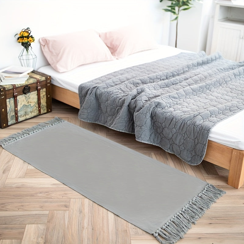 1pc Luxurious Handcrafted Tassel Runner Rug - Soft, Absorbent, Non-Skid, Durable, Machine Washable, Solid Color Braided Polyester Mat - Perfect for Entryway, Bedroom, Kitchen, Indoor Use
