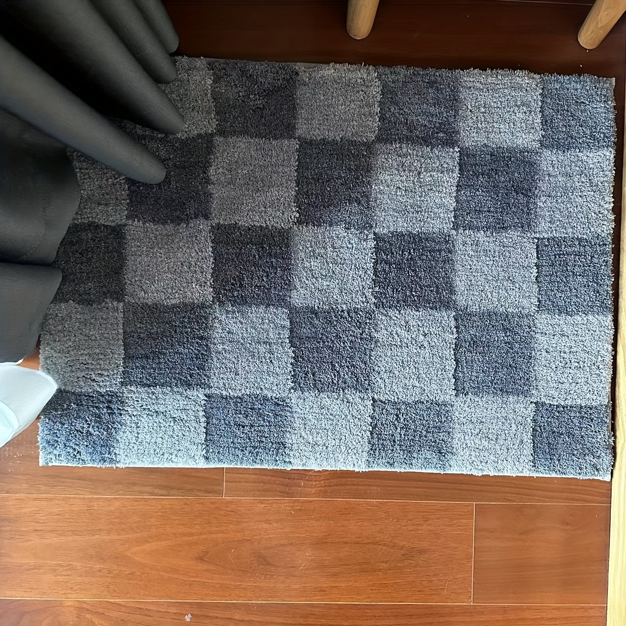 HOMEVER Checkered Non-Slip Bath Mat - Soft Microfiber, Absorbent, Machine Washable, Luxurious Trimmed Door Mat for Bathroom, Shower Area, and Home Decor, Available in Two Sizes, Bathroom Mat|Checkered Pattern|Machine Washable Mat, Bathroom Mat